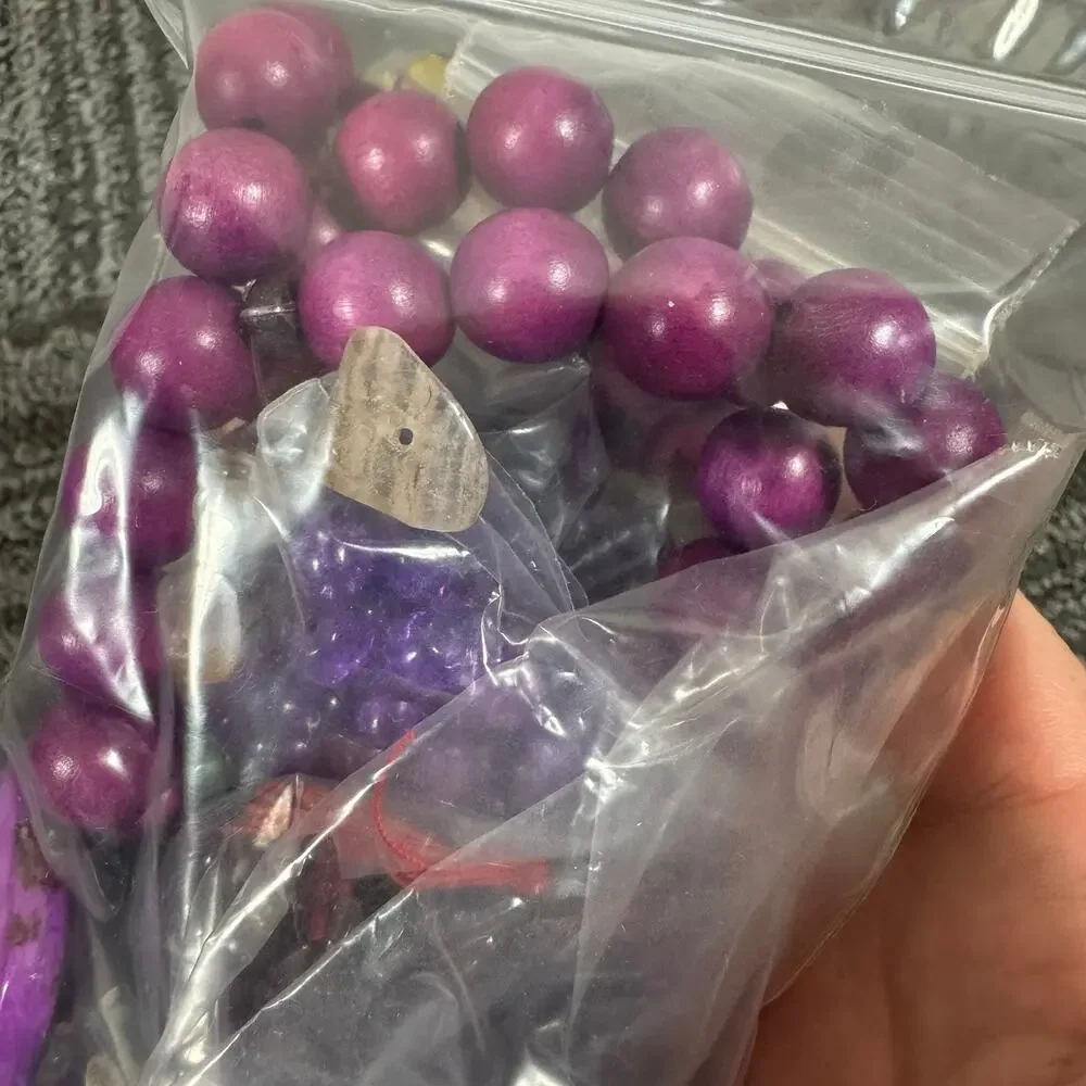N/A vibrant purple